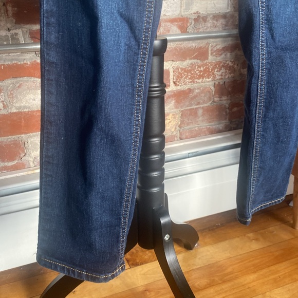 Old Navy Maternity Full Panel Skinny Jeans Size 4 Regular - Picture 3 of 6